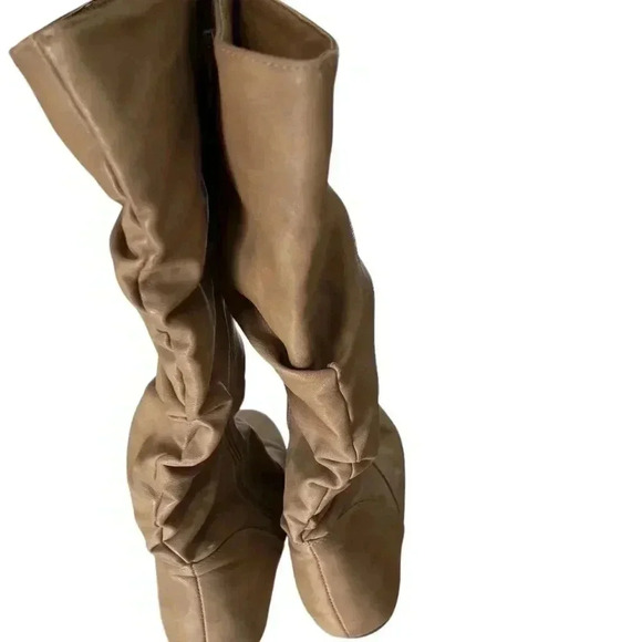 Shoe Department boots with wide-calf tan-taupe side 9.5 - Picture 3 of 7